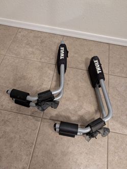 Kayak roof rack Thule like new
