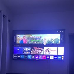 70” LG Smart Tv  Like New With Wall Mount