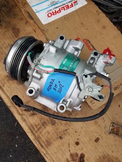 Ac compressor Honda fit 2012