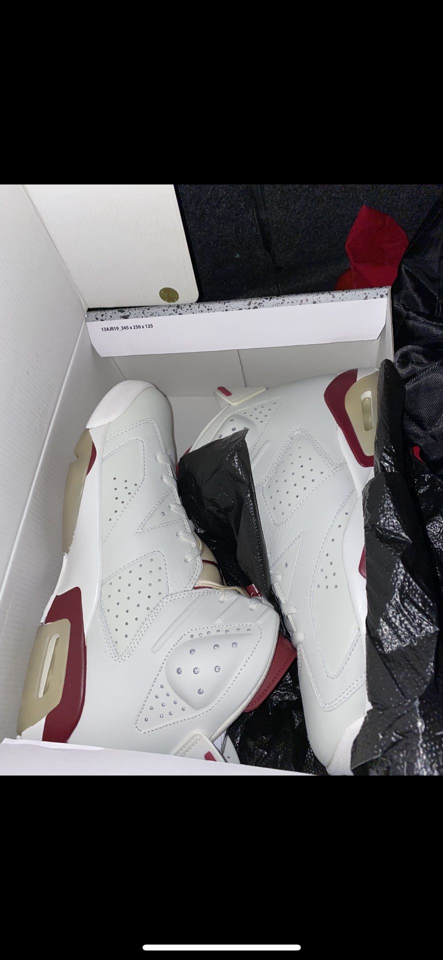 Air Jordan 6 Maroon