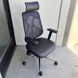 Brand New Office Chair Computer Chair Mesh Chair