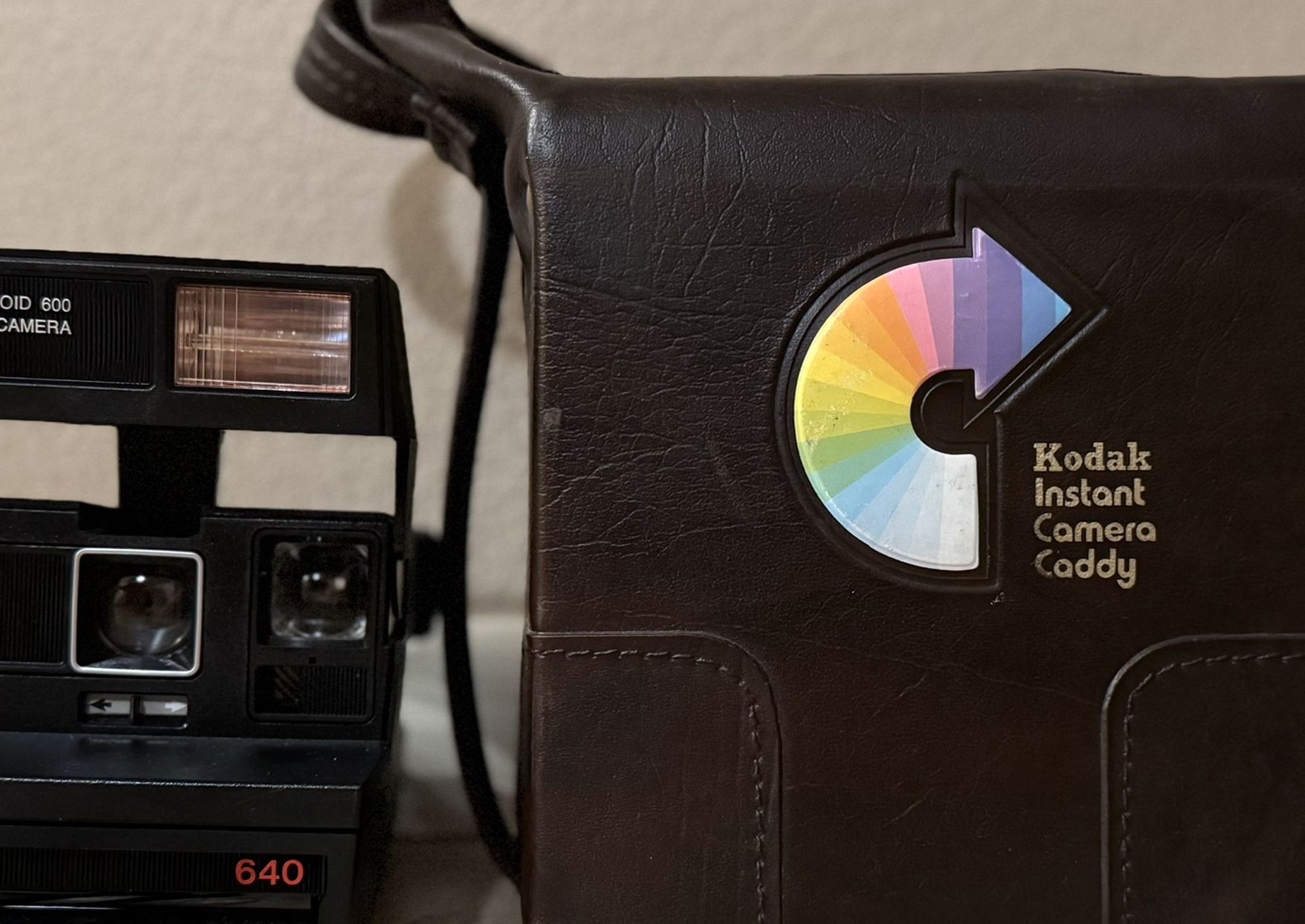 Vintage Polaroid 600 Series 640 Instant Land Camera, Made in USA