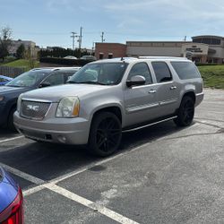 2007 GMC Yukon Denali XL
