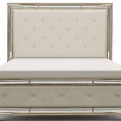 Mirrored Bedroom Set