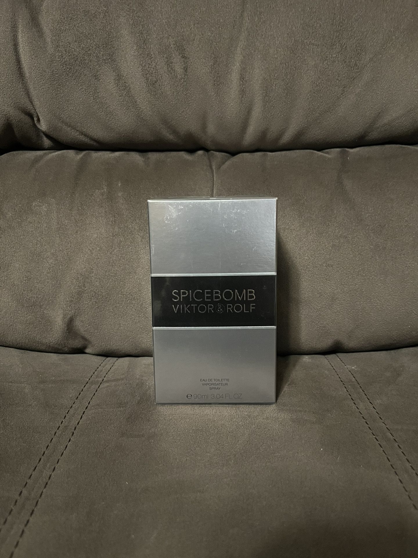 Spicebomb Cologne By Viktor Rolf