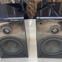 NHT Bookshelf Speakers 