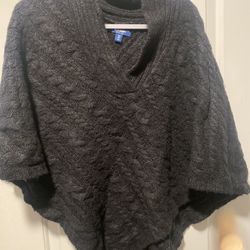 OLD NAVY BLACK PONCHO SWEATER