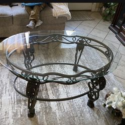 Coffee Table And Side Table 