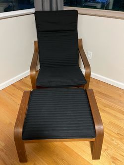 IKEA POÄNG Chair & Ottoman – Brown Wood / Black Cushion