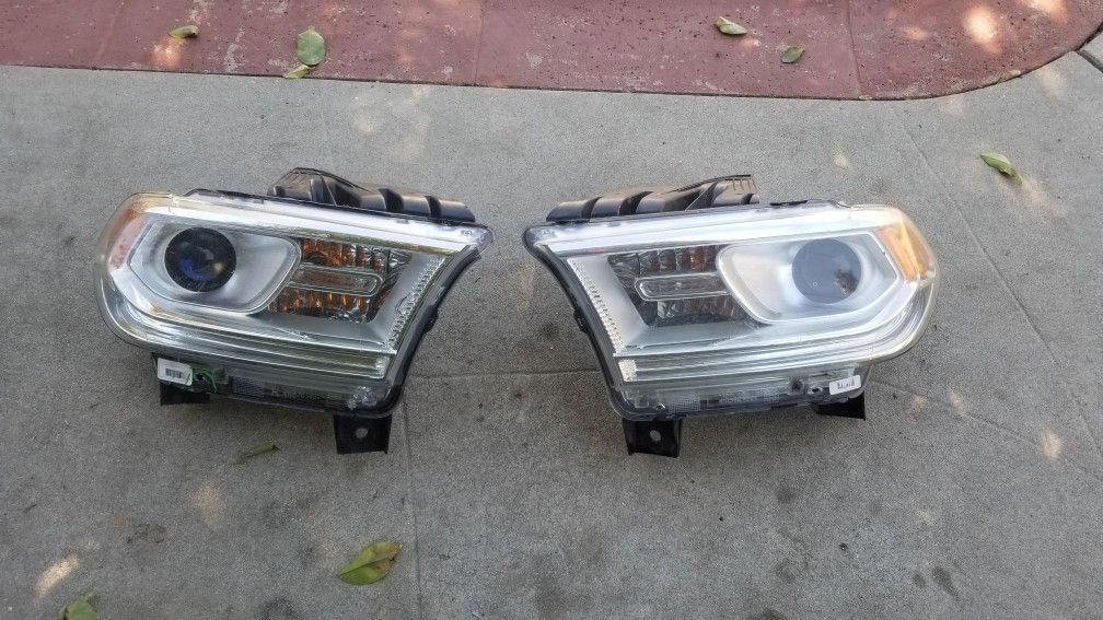 Dodge Durango Headlights
