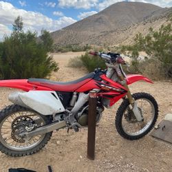 2004 Honda CRF 250R 