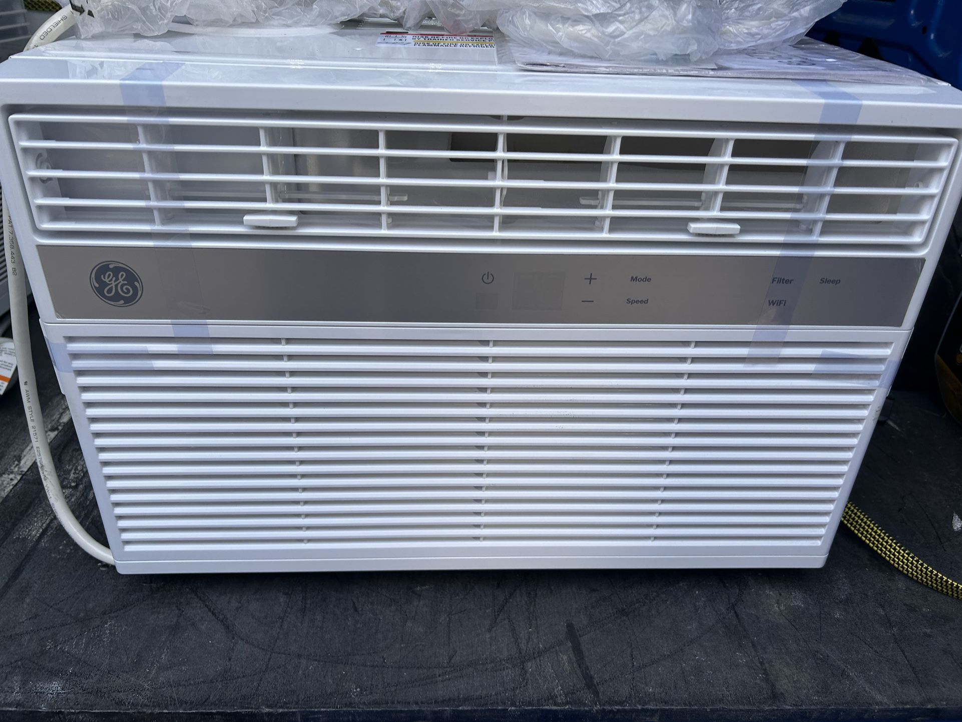 GE 8 BTU Window AC