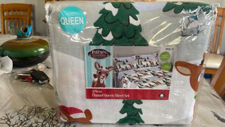 Queen size Christmas flannel sheet set 4 piece set Rudolph design