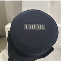 Dior limited vanity makeup bag with mirror. New With Box. Authentic