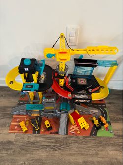 Toddler construction toy set with 6 mini vehicles
