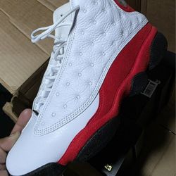 🔥JORDAN RETRO 13'S  "OG CHICAGO" GRADE SCHOOL, SIZE 5.5Y/7Y AVAILABLE ONLY BOTH NEW W/BOX,💲145 EACH TAKES THEM🔥