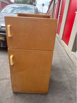 Waldorf Fridge