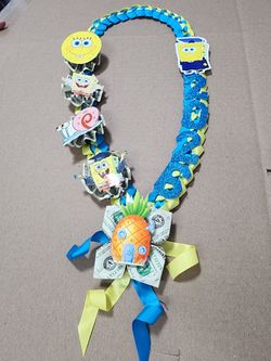 SpongeBob graduation lei