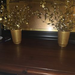 Showcase Handmade Golden Tree With Tiny Bells And Pearls