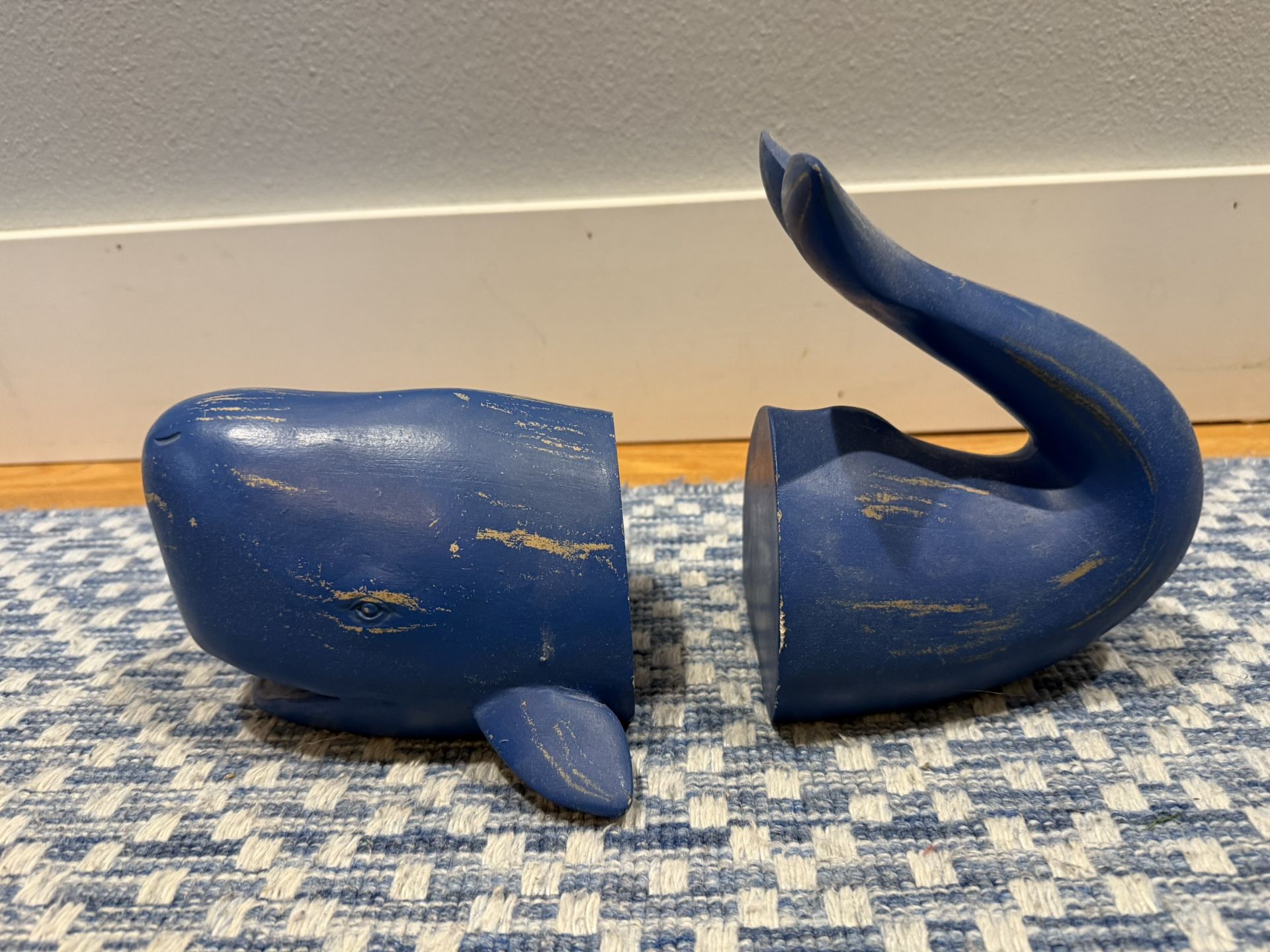 Potterybarn Kids Whale Bookends 🐳