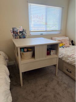 Pottery Barn Belden Corner Unit