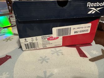 Tennis Shoes