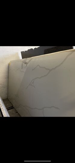 Calcutta Gold Slabs Three Cm