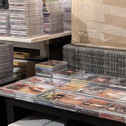 300+ Country CDs 