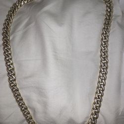 Cuban Link Necklace Like New!