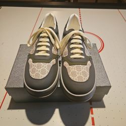 Gucci Sneakers 