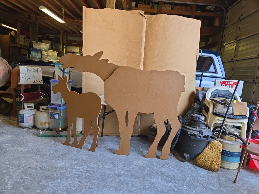 Yard Art Moose And Doe