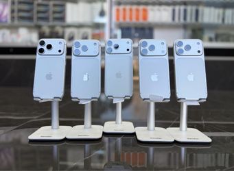 iPhone 17 Pro & iPhone 17 Pro Max (Silver) (Take It Home In Payments/ llévatelo a casa en pagos) only $10 down