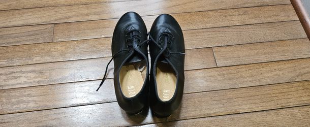 Women Tap Shoes