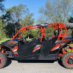 Off  road ATV Maverick XRS 1000 Turbo 
