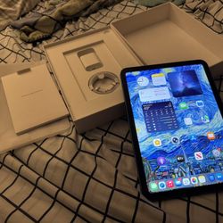 Apple iPad 10th generation iPad 10th Gen Wi-Fi + 5G Cellular (Blue, Like New, Unlocked)