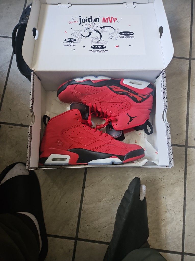 Jordan Air Shoes Size 9