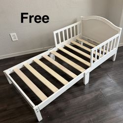 Toddler Bed 