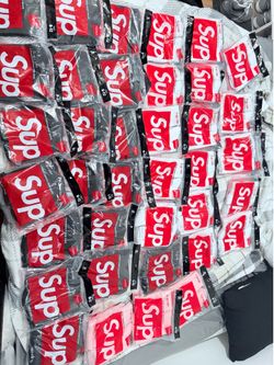 Supreme socks