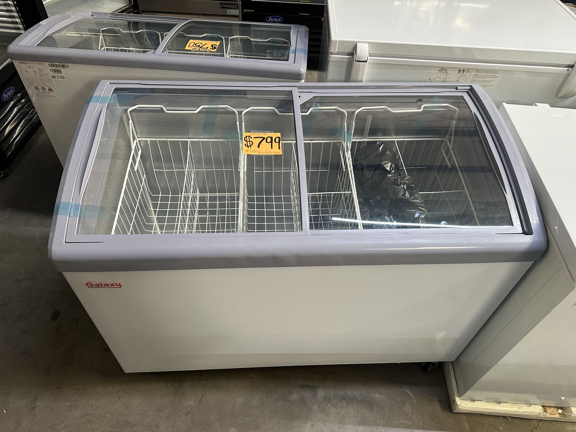 Brand New Commercial Glass Display Freezeef