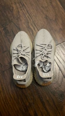 Yeezy size 6