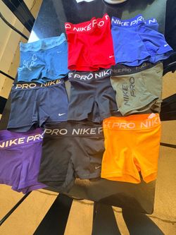 Women's XS Nike Pro shorts