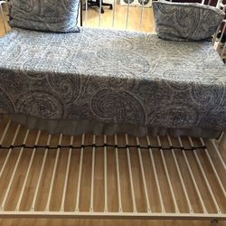 Twin Bed WITH TRUNDLE FRAME ONLY ! No mattress ! No Bedding :)