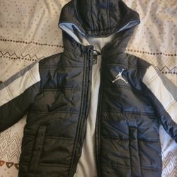 Kids Jordan Puffer Jacket Size 5T