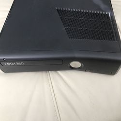 Xbox 360 barely used