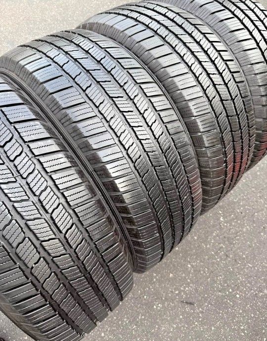275 70 18 Tires Con 80% De Vida Las 4 De La Marca Michelín