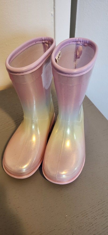 Carters Rain Boots Size 8 Toddler