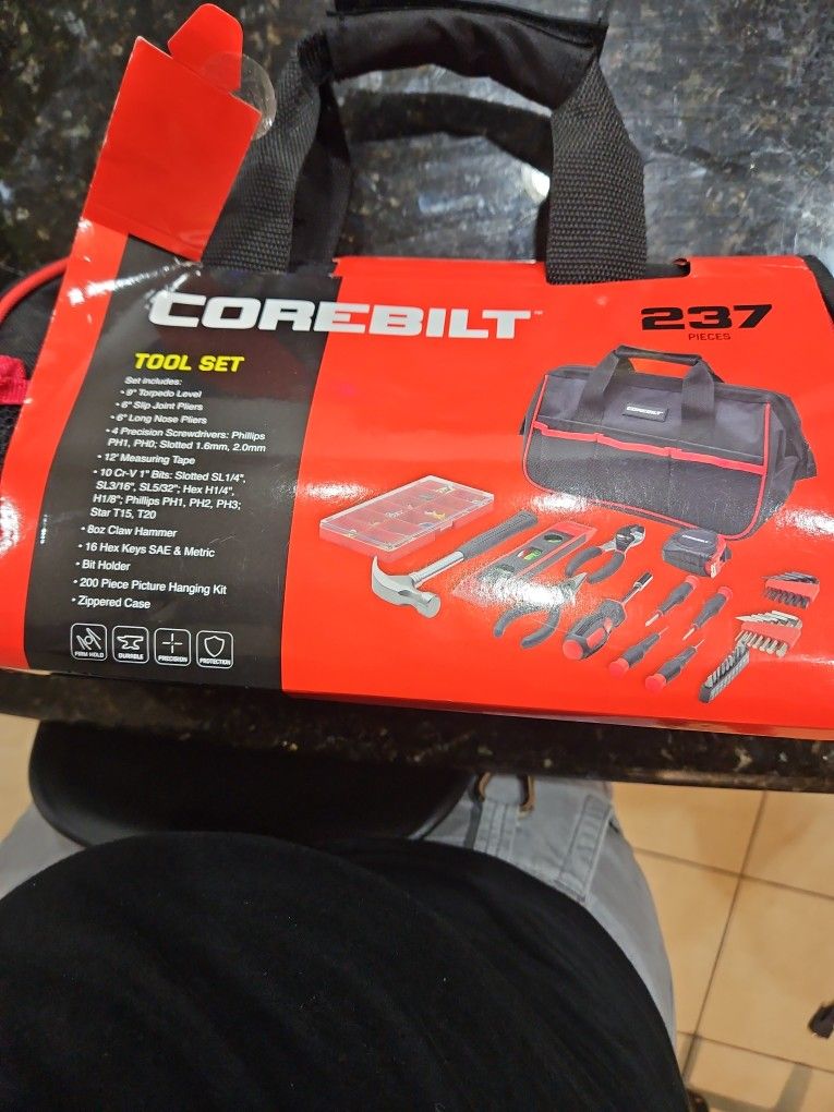 Corebilt Tool/bag 237 Pieces
