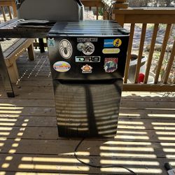 Kenmore 3 1/2 Foot Mini Fridge 