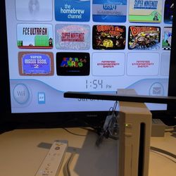 Nintendo Wii With Hundreds Of Games Included 