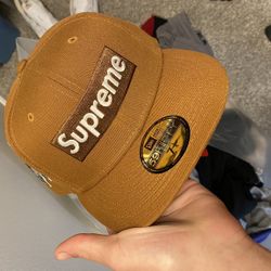 Supreme Money Box Logo